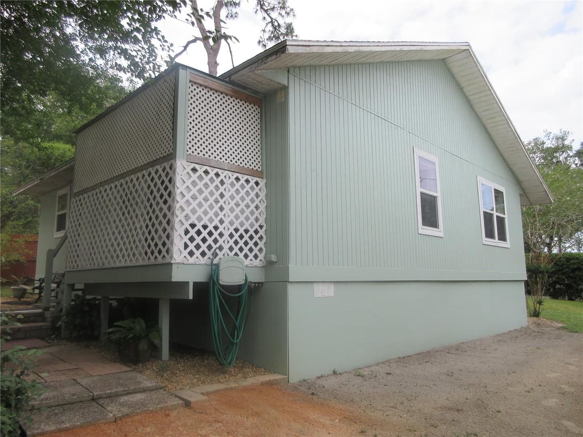 5949 164TH COURT — photo 4 of 83