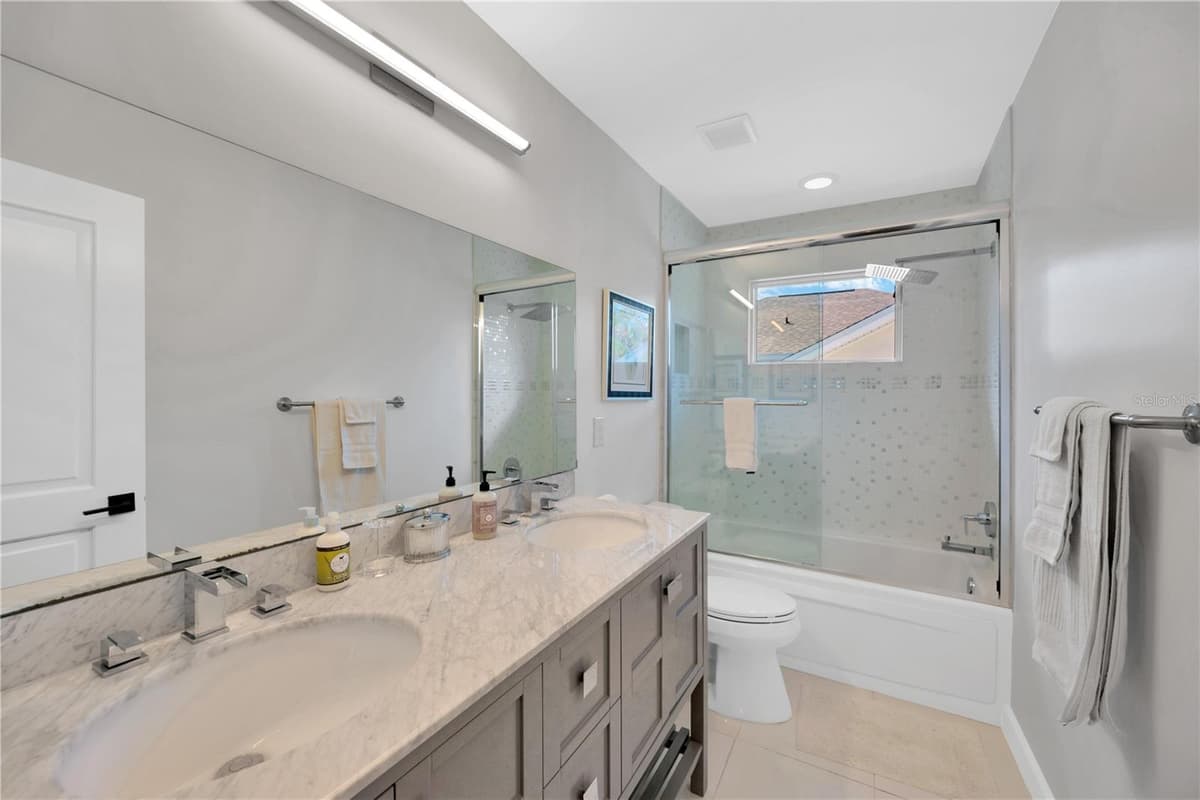 2802 NORTHPOINTE LANE — photo 31 of 55