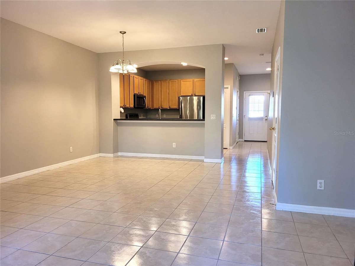 1271 JONAH DRIVE — photo 13 of 61