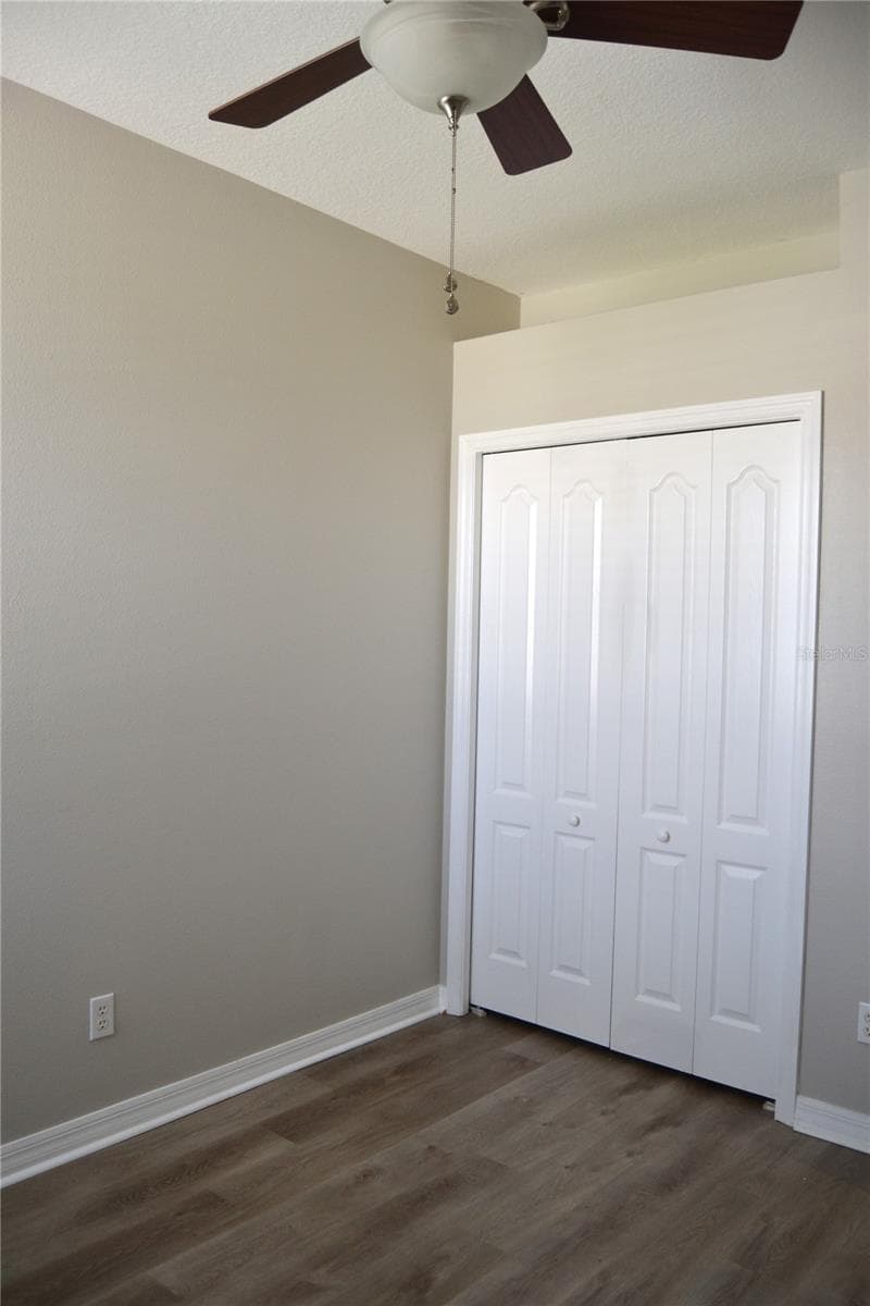 1271 JONAH DRIVE — photo 38 of 61