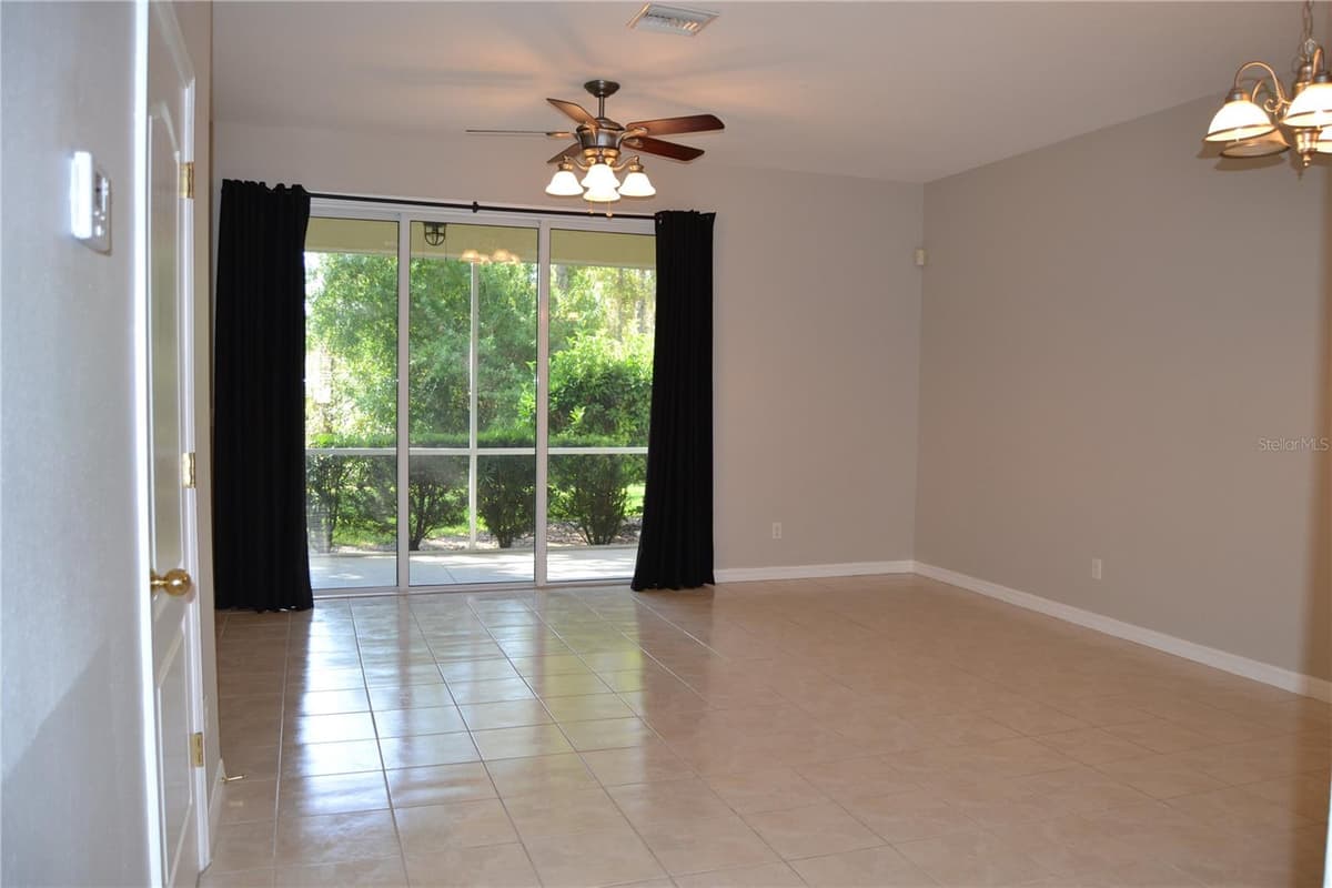 1271 JONAH DRIVE — photo 10 of 61