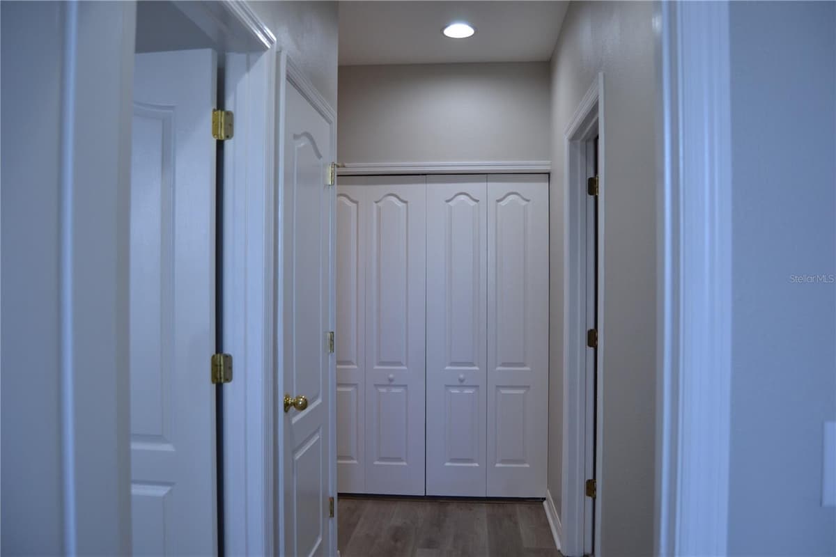 1271 JONAH DRIVE — photo 41 of 61