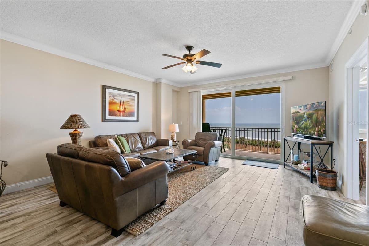 60 SURFVIEW DRIVE — photo 11 of 63