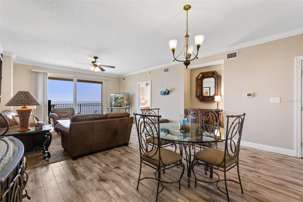 60 SURFVIEW DRIVE — photo 8 of 63
