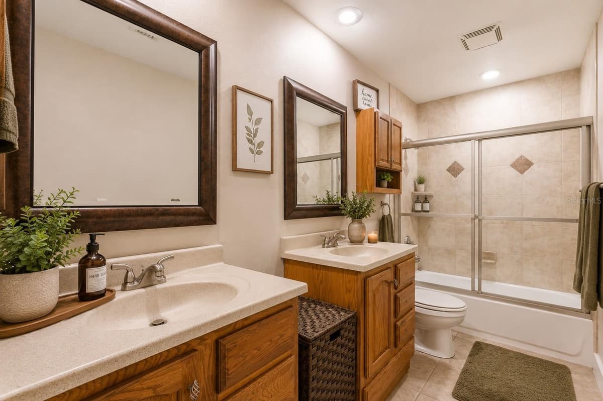 12311 OAKWOOD DRIVE — photo 13 of 59