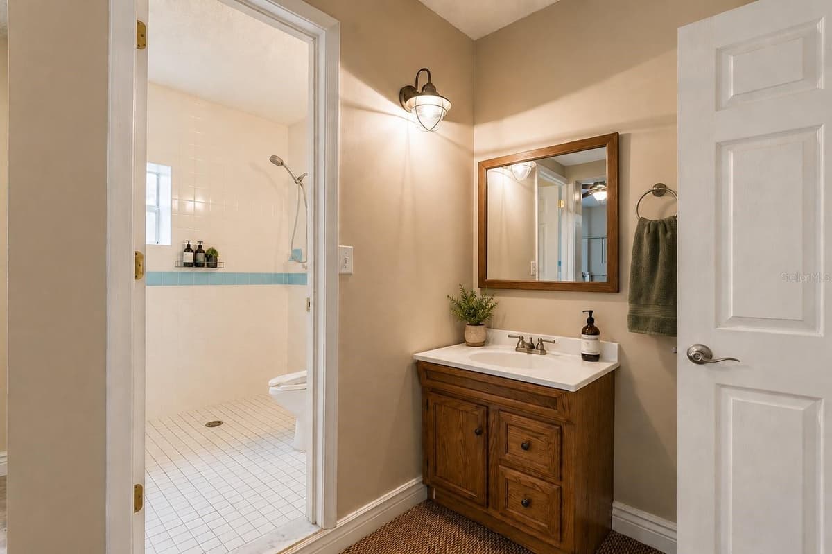 12311 OAKWOOD DRIVE — photo 16 of 59