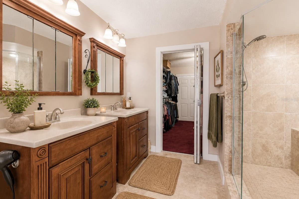 12311 OAKWOOD DRIVE — photo 19 of 59