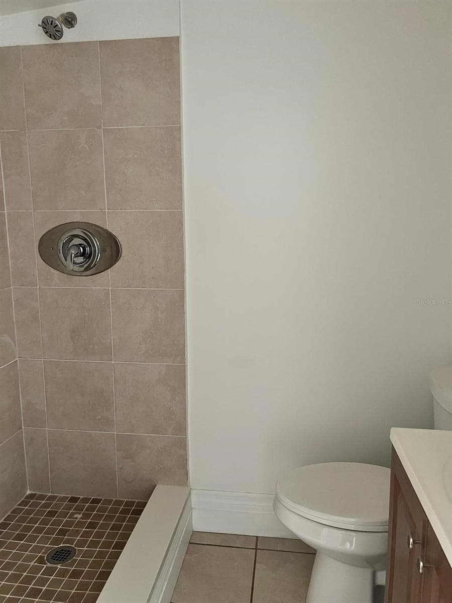 901 PADUA COURT — photo 6 of 37
