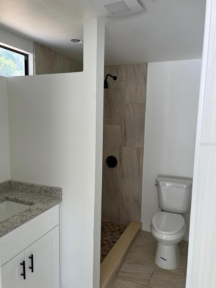 901 PADUA COURT — photo 31 of 37