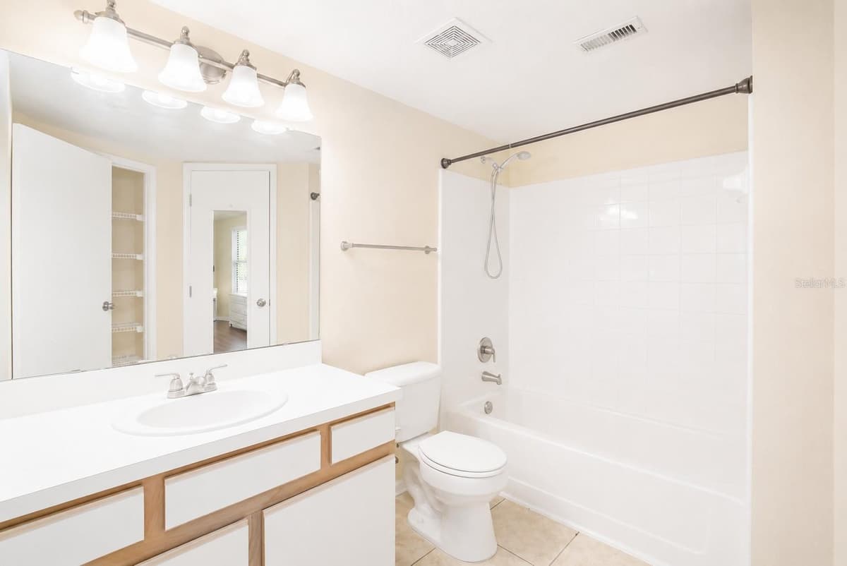 2208 ANTIGUA PLACE — photo 11 of 19
