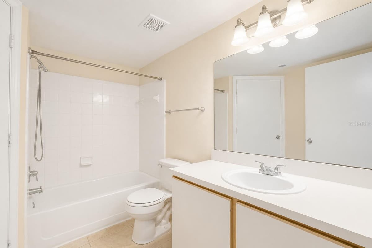 2208 ANTIGUA PLACE — photo 9 of 19