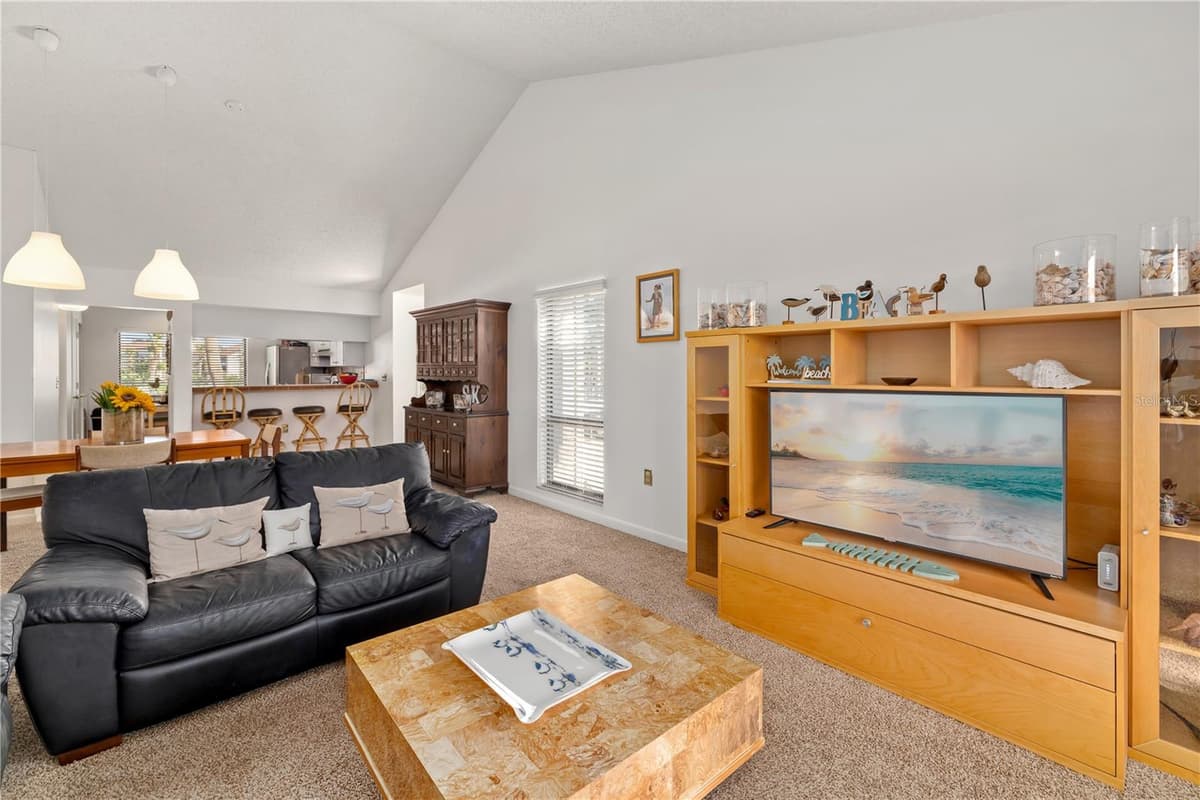 6204 MIDNIGHT PASS ROAD — photo 5 of 47