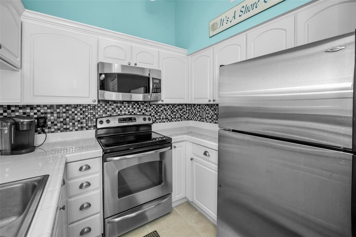 300 FLORIDA AVENUE — photo 25 of 62