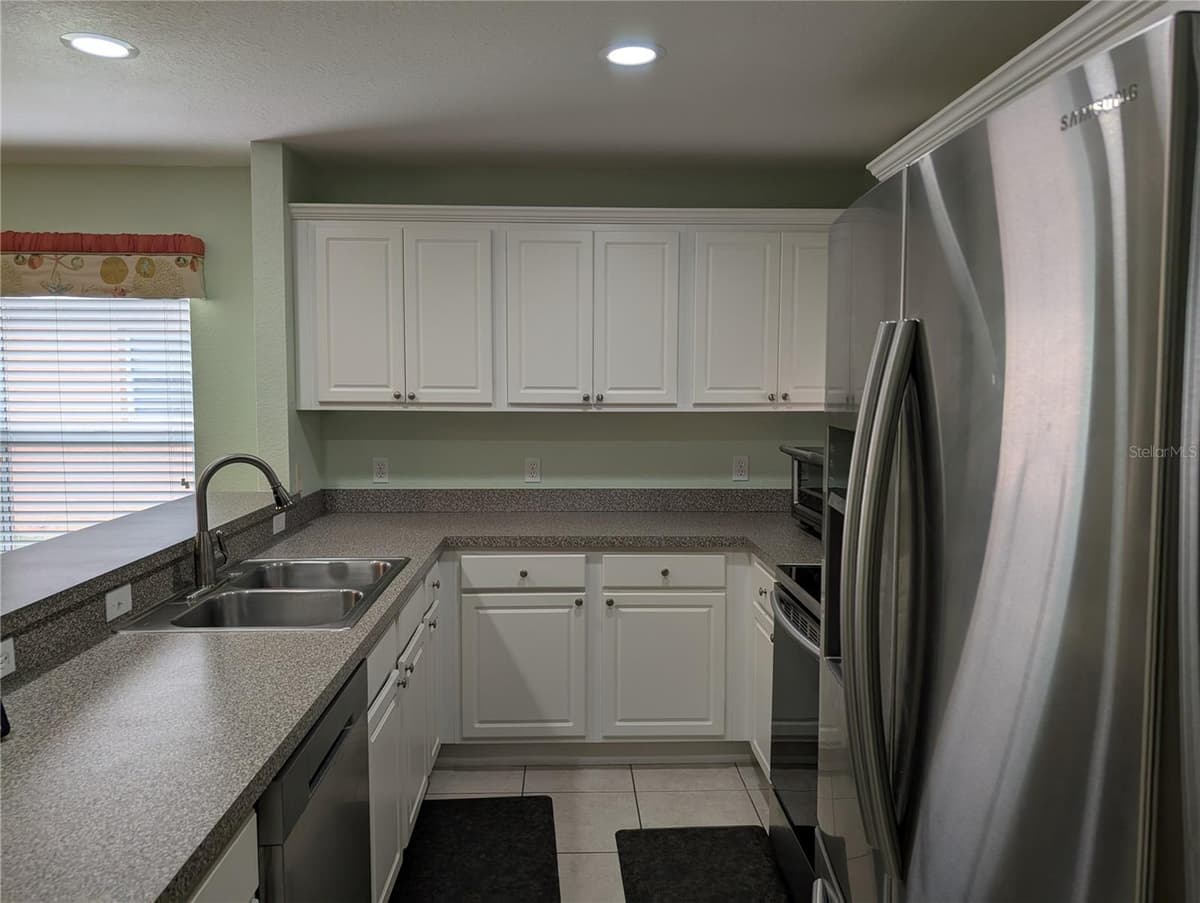4488 TURNBERRY LANE — photo 9 of 50