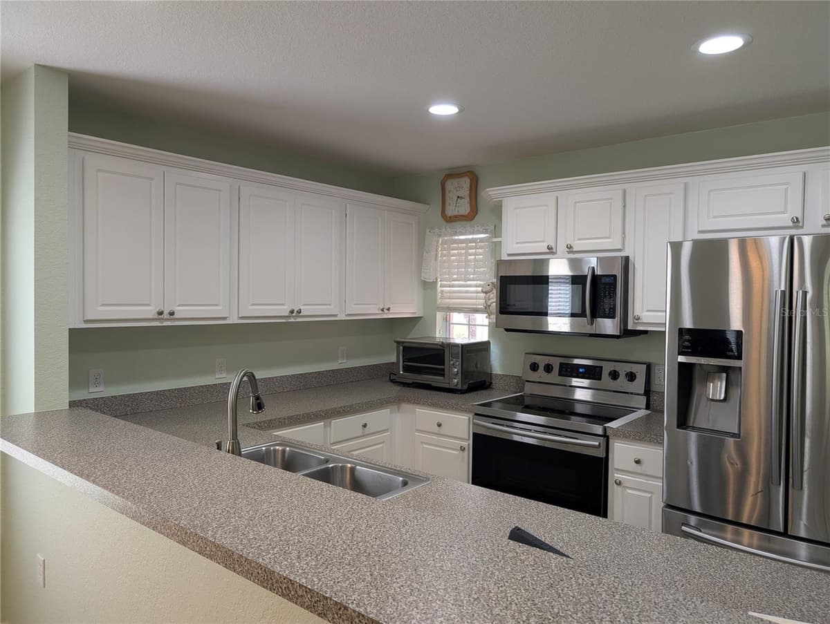 4488 TURNBERRY LANE — photo 7 of 50