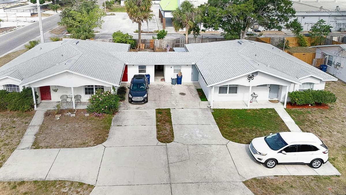 6528/ 6530 12TH STREET — photo 7 of 19