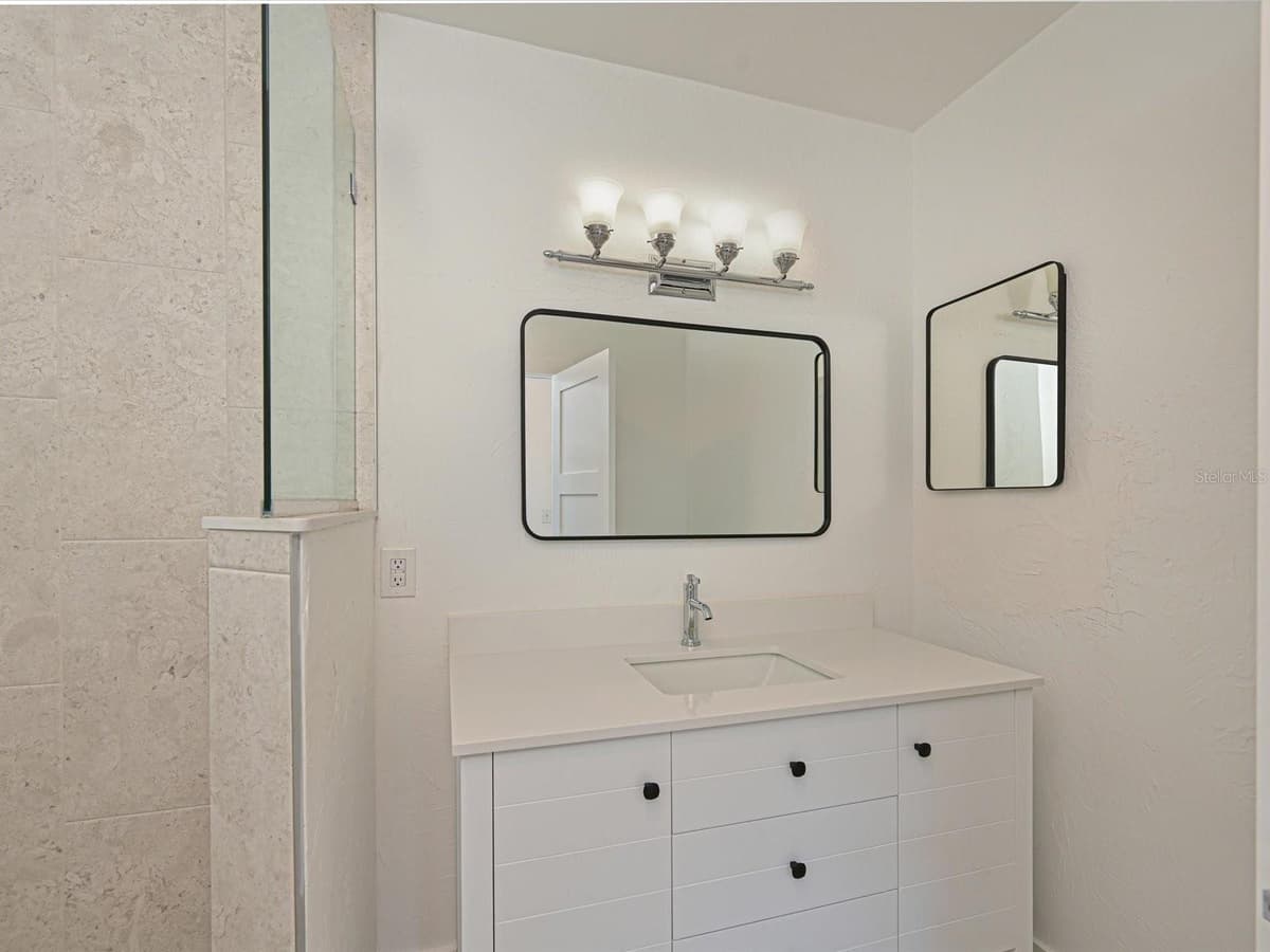 5920 GULF OF MEXICO DRIVE — photo 25 of 57