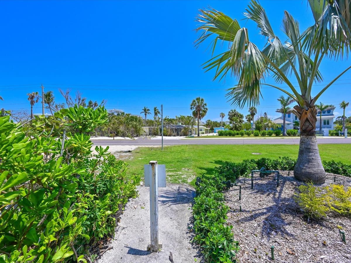 5920 GULF OF MEXICO DRIVE — photo 42 of 57