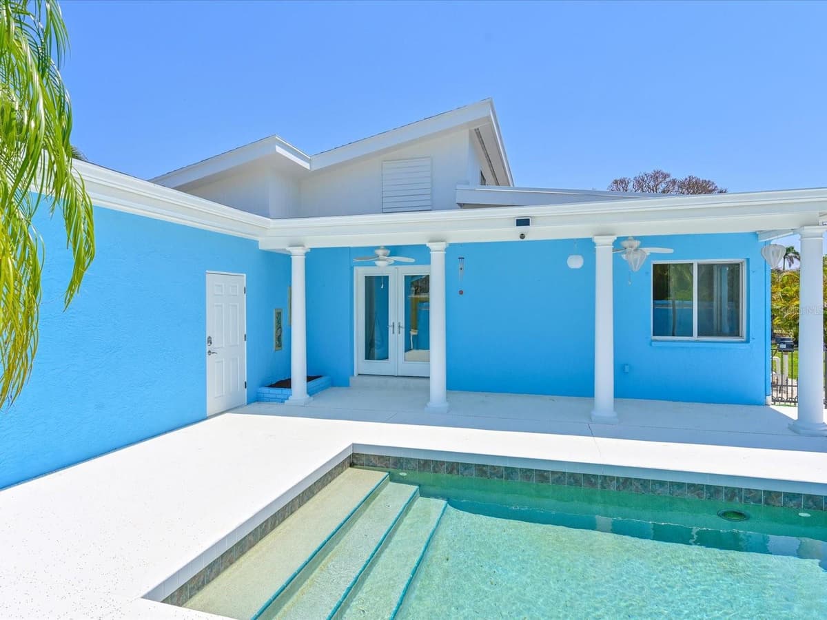 5920 GULF OF MEXICO DRIVE — photo 7 of 57