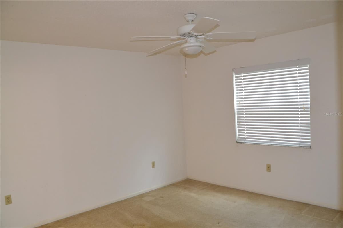 3269 BENEVA ROAD — photo 8 of 32