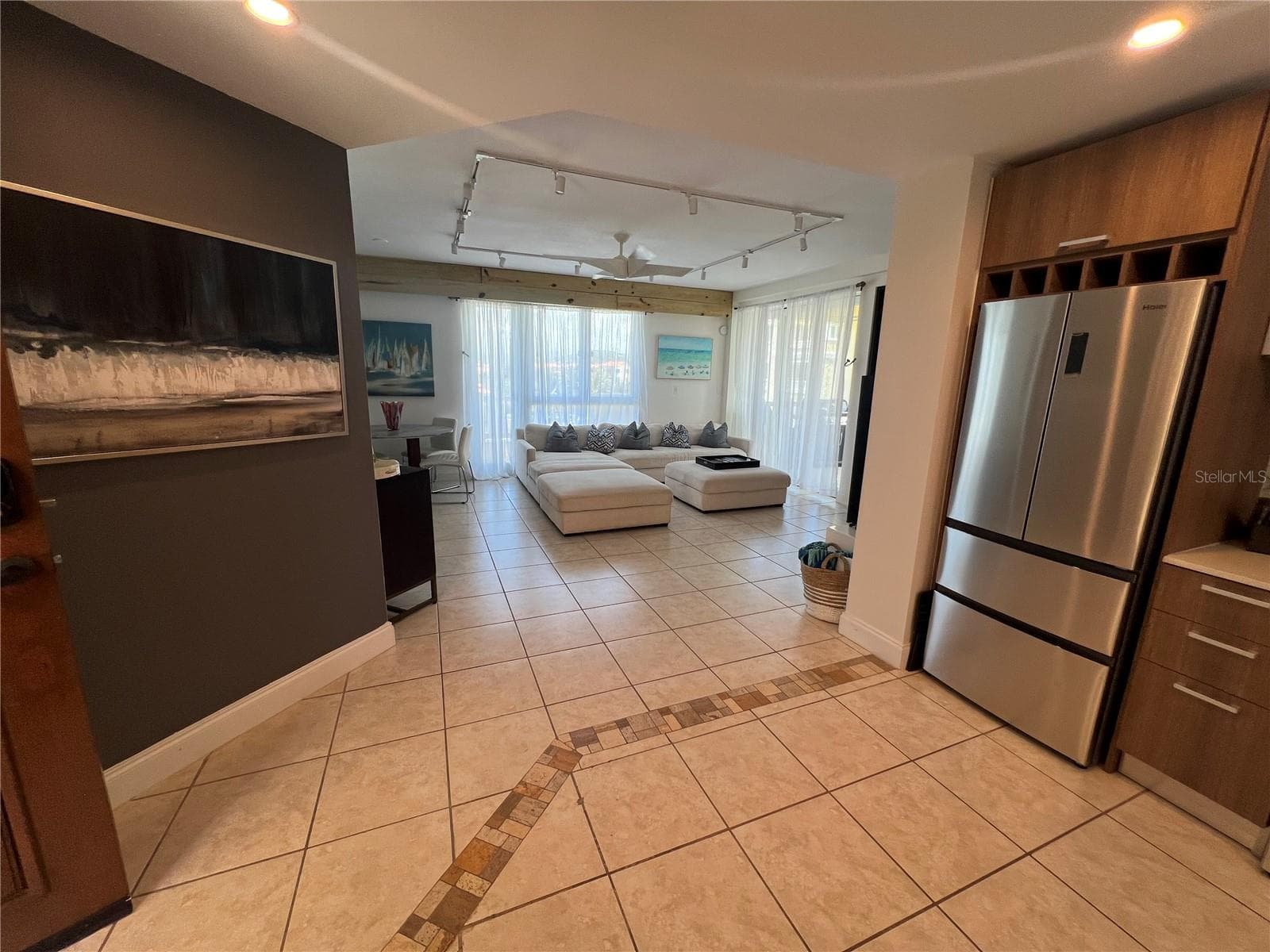200 OCEAN DRIVE — photo 21 of 28