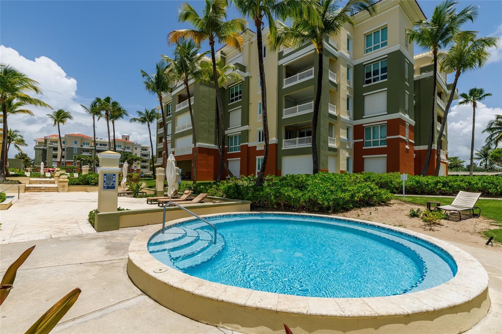200 OCEAN DRIVE — photo 27 of 28
