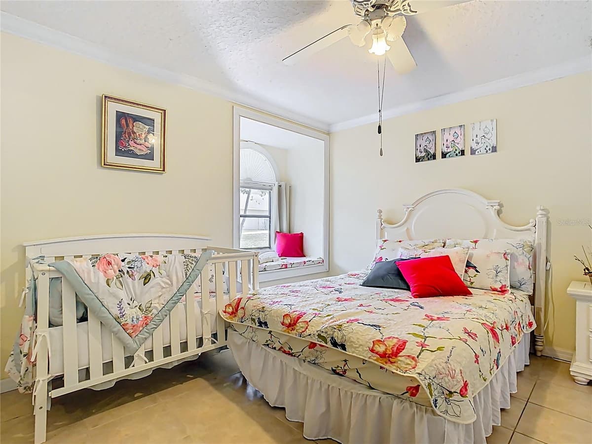 5852 MEDINAH WAY — photo 40 of 89