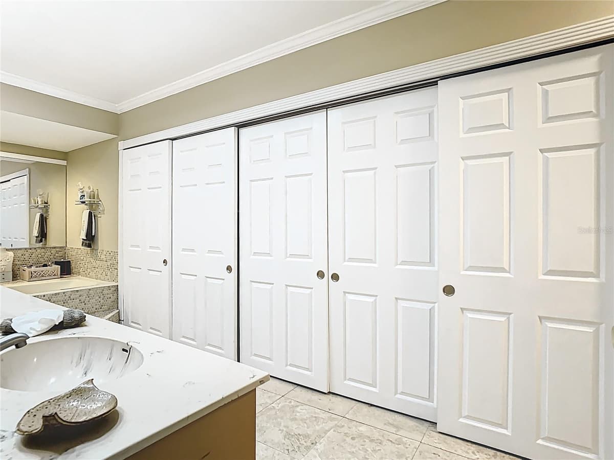 5852 MEDINAH WAY — photo 34 of 89