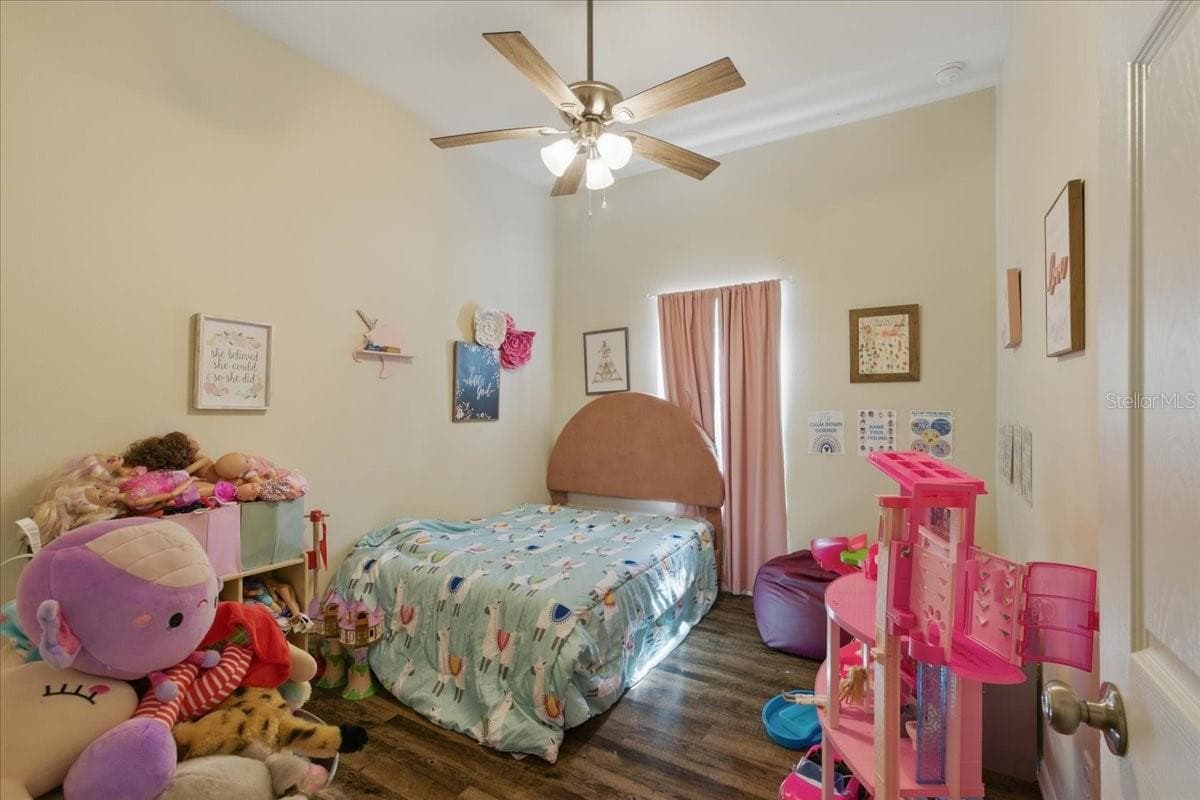 1180 HOUGH STREET — photo 13 of 35