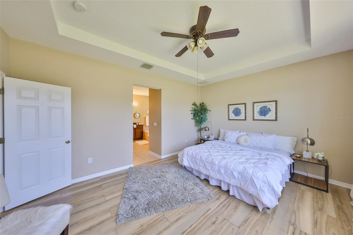 11408 COVENTRY GROVE CIRCLE — photo 34 of 48
