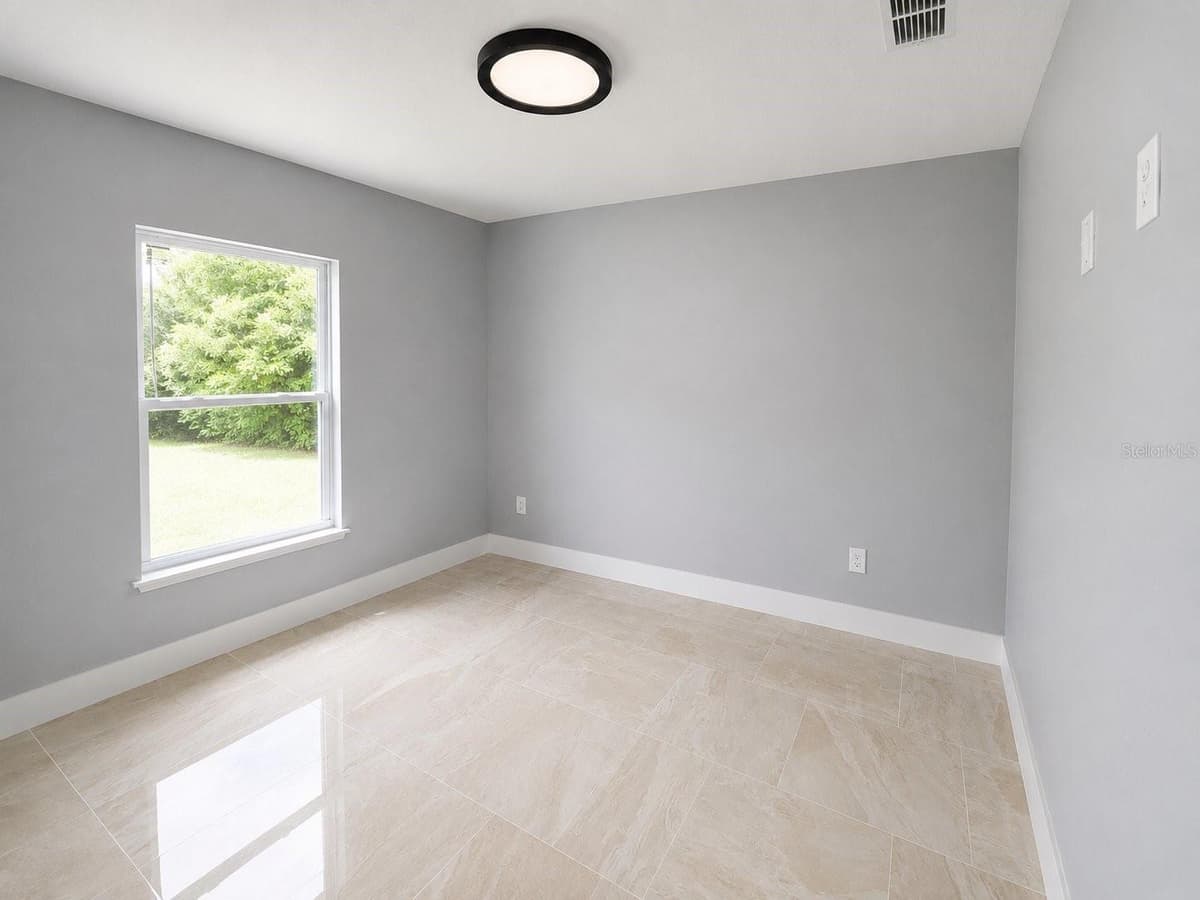 3704 SMITH TREE STREET — photo 14 of 20