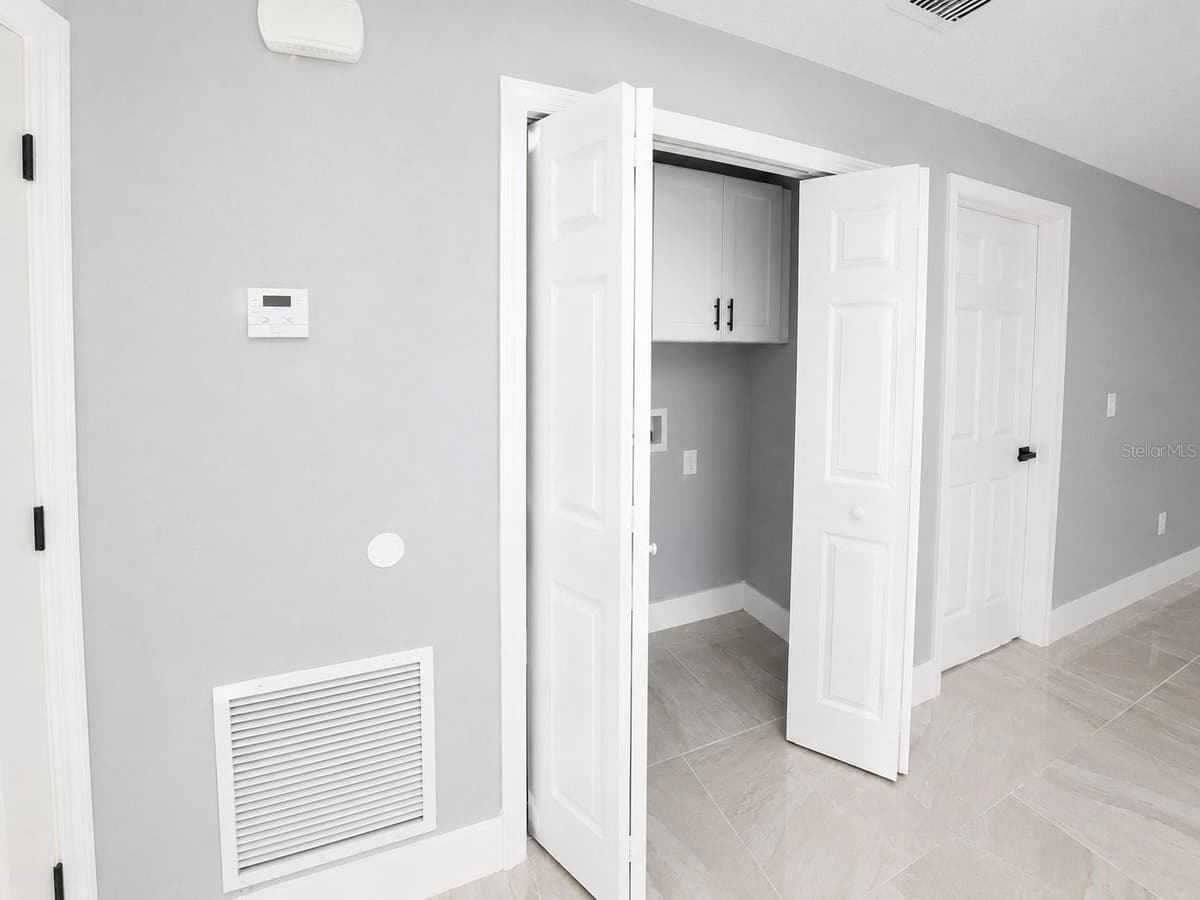 3704 SMITH TREE STREET — photo 16 of 20