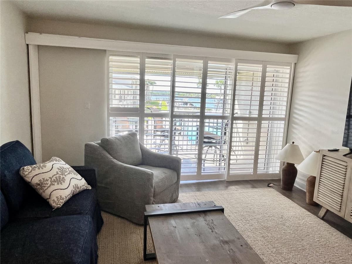 2100 PENINSULA AVENUE — photo 14 of 48