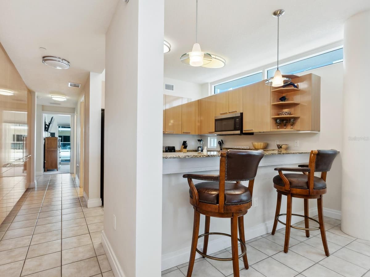 6512 MIDNIGHT PASS ROAD — photo 11 of 53