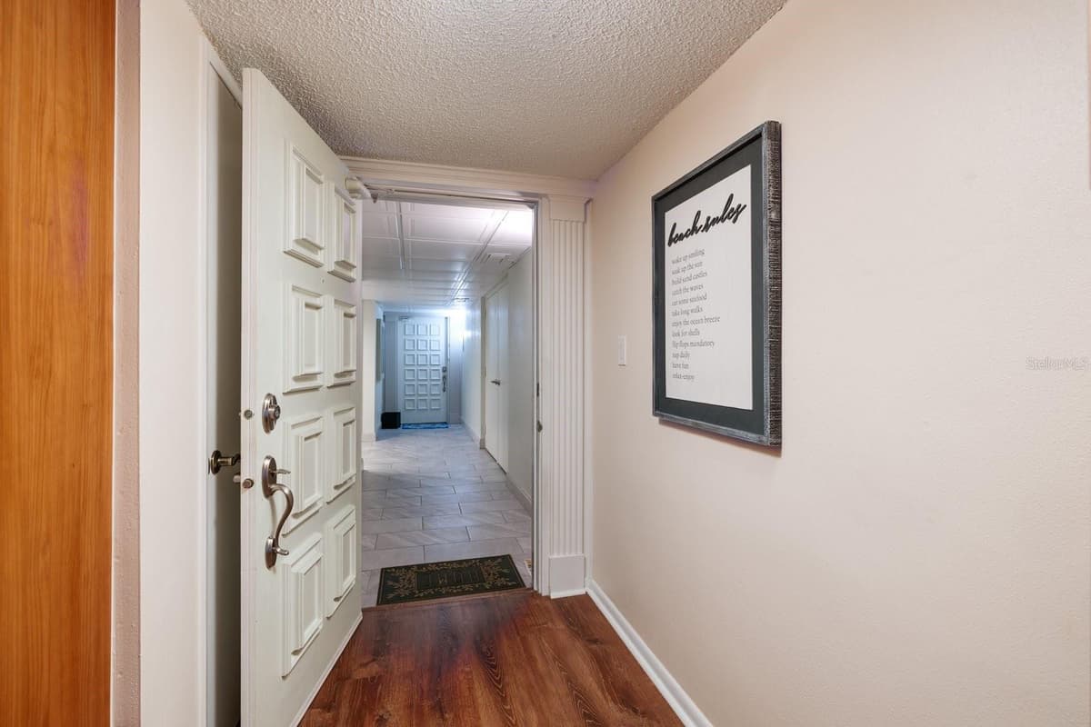 17408 GULF BOULEVARD — photo 7 of 49