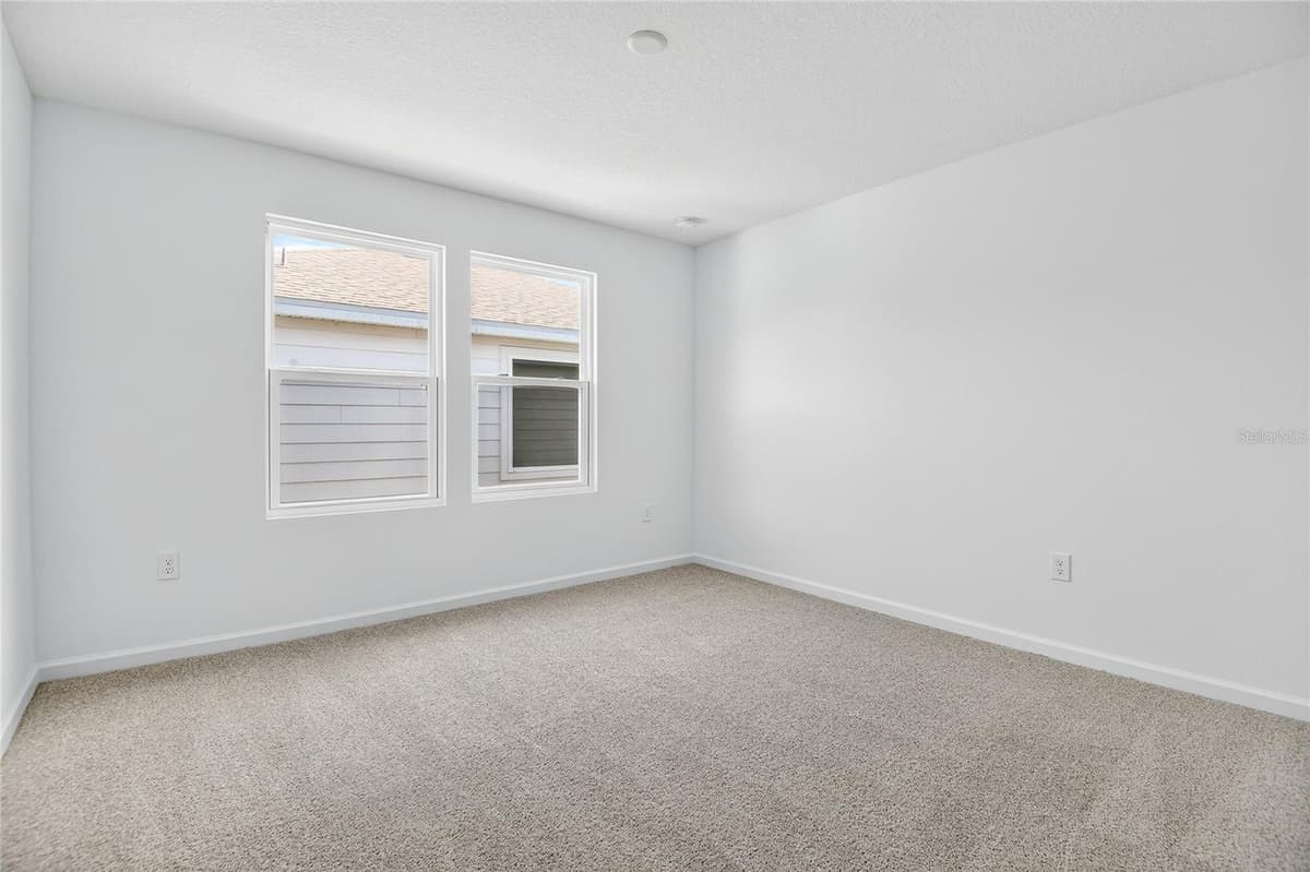 729 LAKE DELL AVENUE — photo 12 of 19