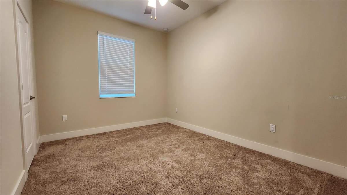 7955 DELWIN LANE — photo 15 of 25