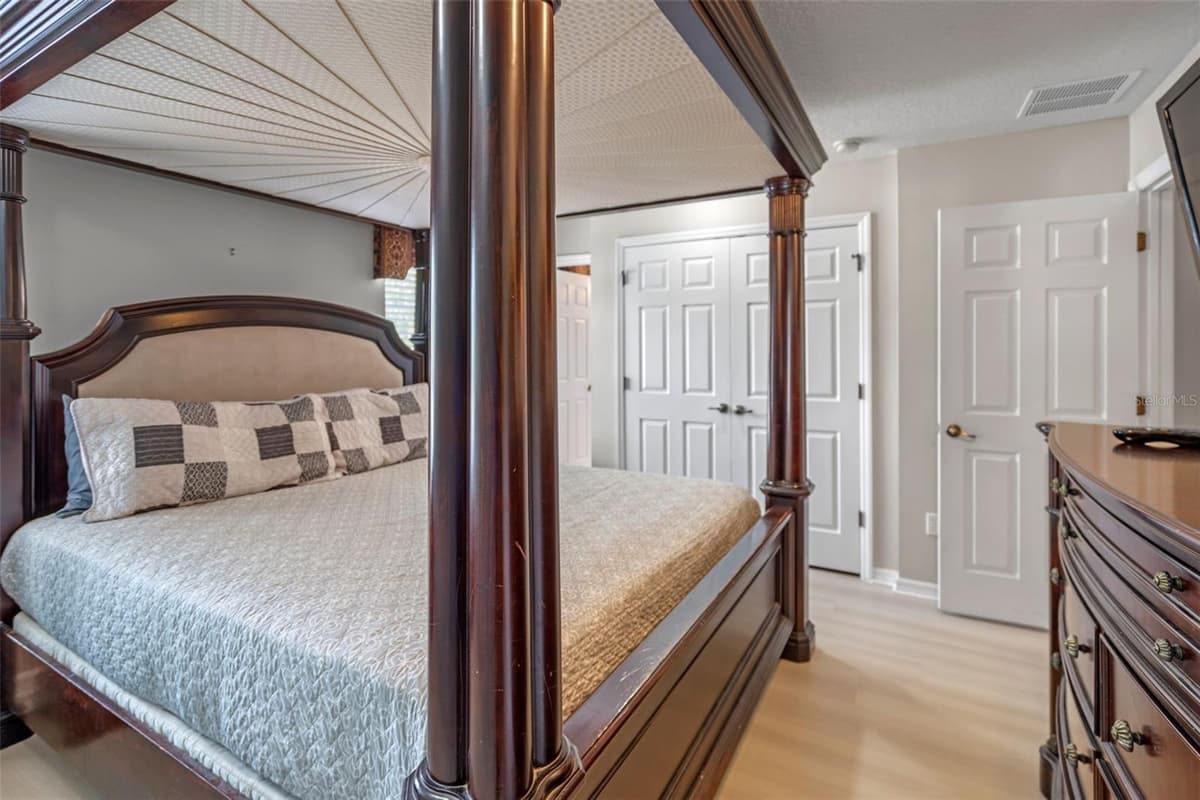 3015 YELLOW LANTANA LANE — photo 12 of 54