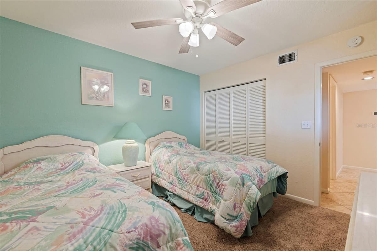 6105 BAHIA DEL MAR CIRCLE — photo 23 of 38