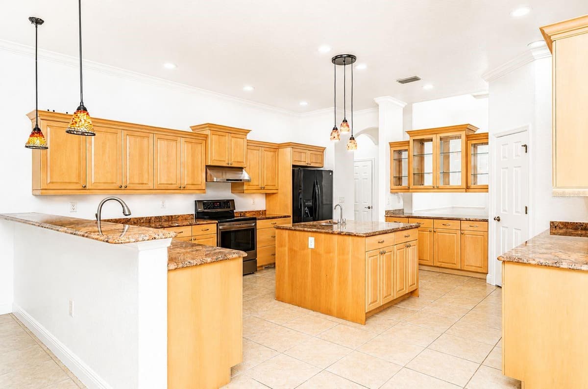 6120 9TH AVENUE CIRCLE — photo 14 of 34