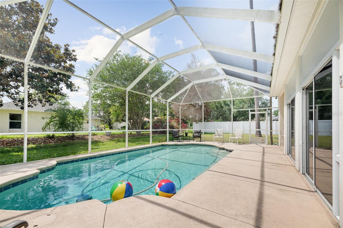 91 BREEZE HILL LANE — photo 43 of 54