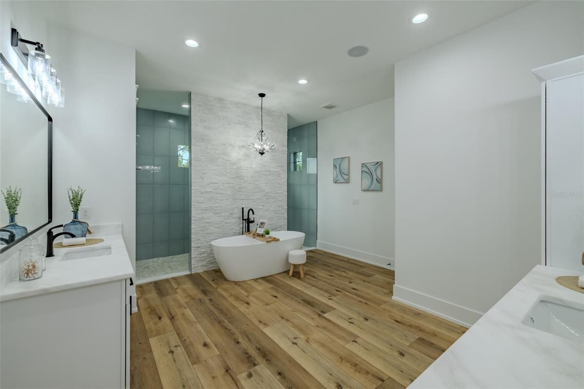 3515 POWERLINE ROAD — photo 52 of 100