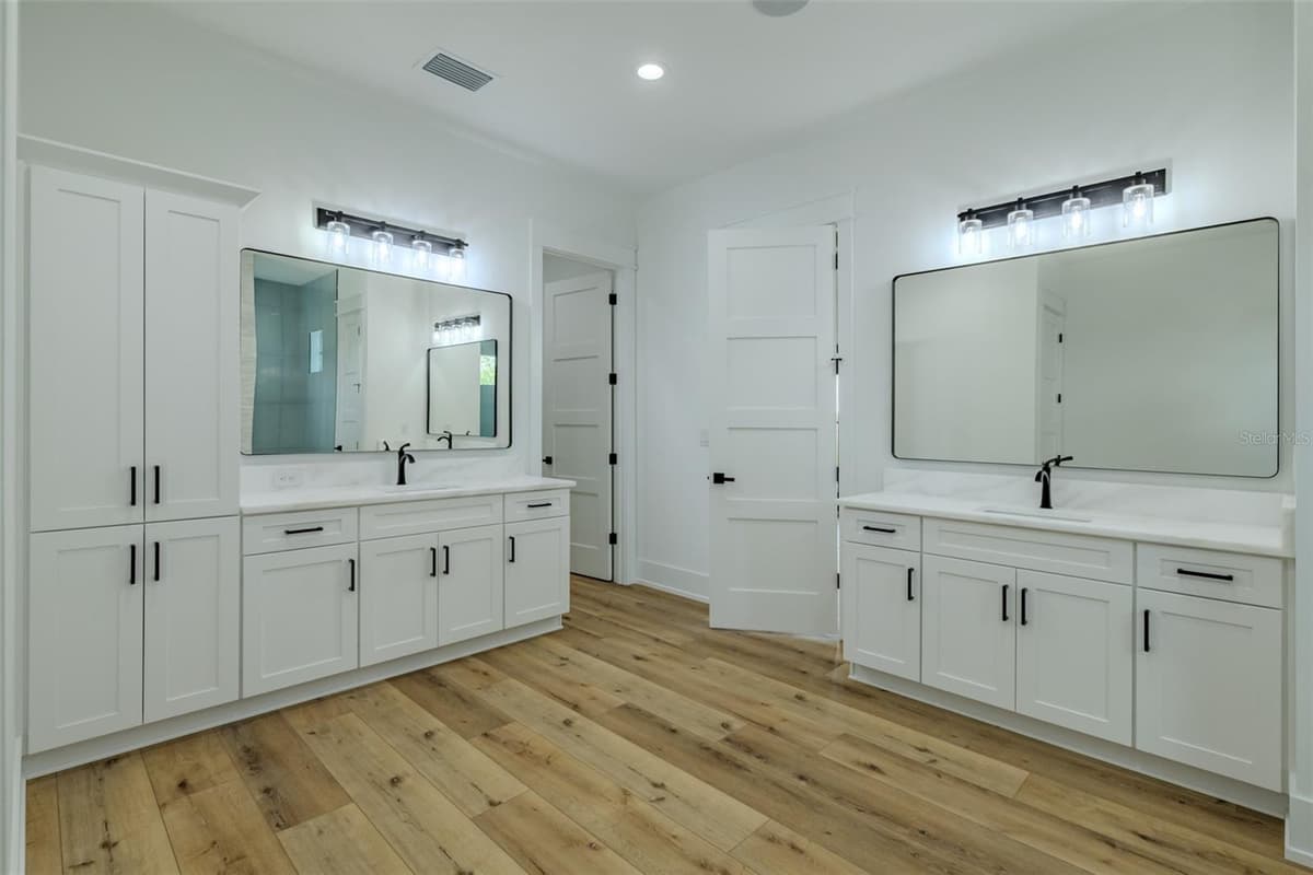 3515 POWERLINE ROAD — photo 50 of 100