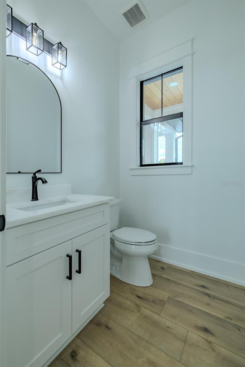 3515 POWERLINE ROAD — photo 76 of 100
