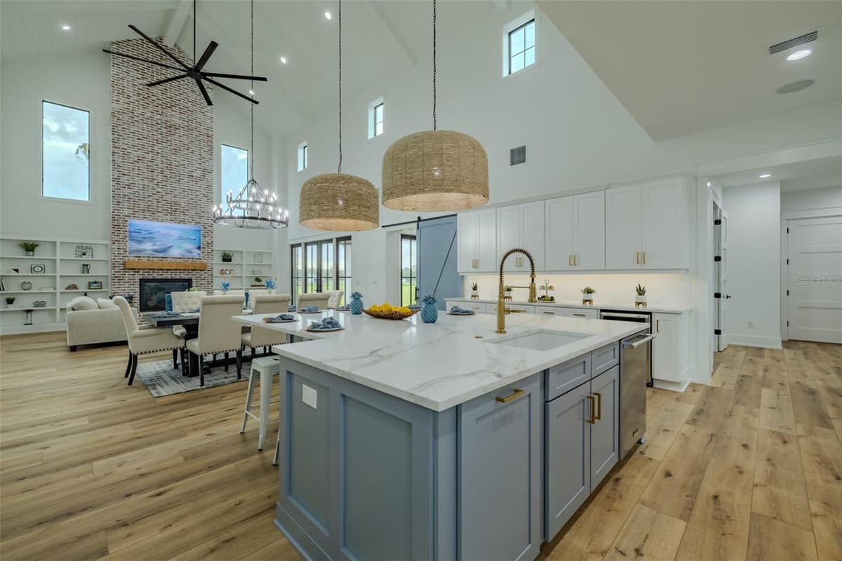 3515 POWERLINE ROAD — photo 12 of 100