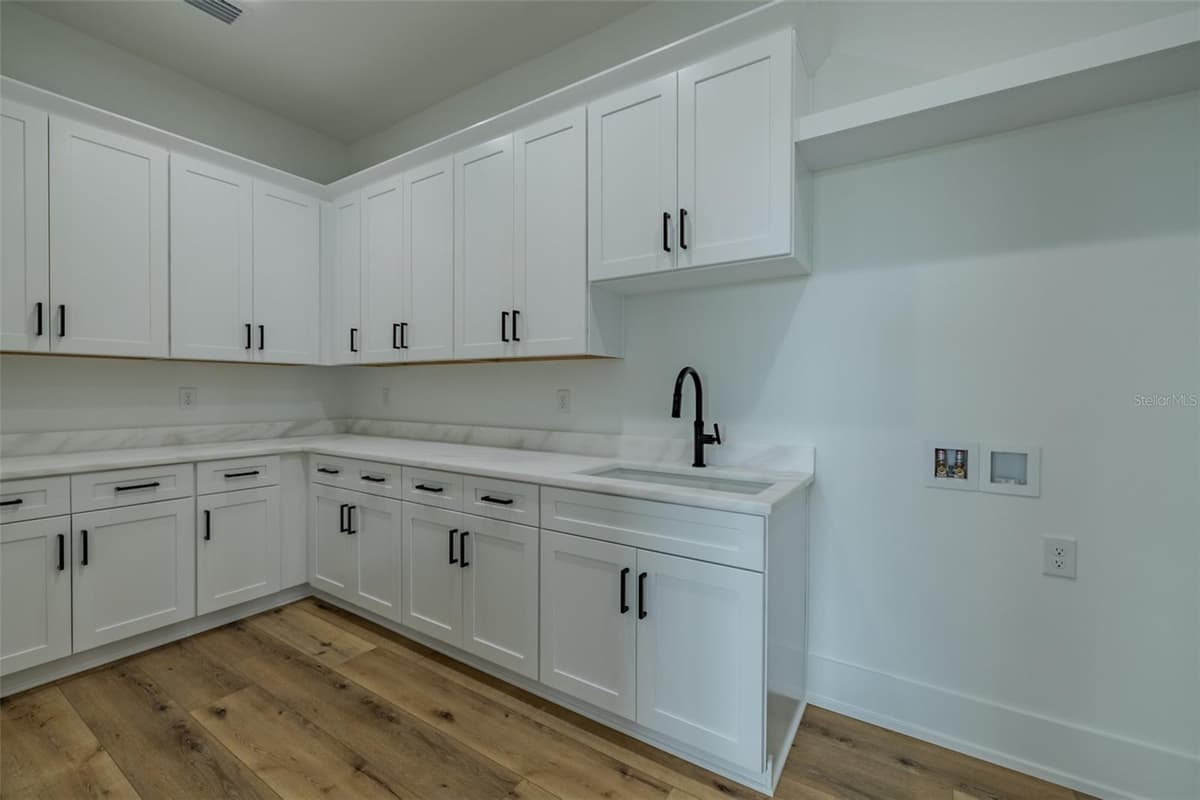 3515 POWERLINE ROAD — photo 58 of 100