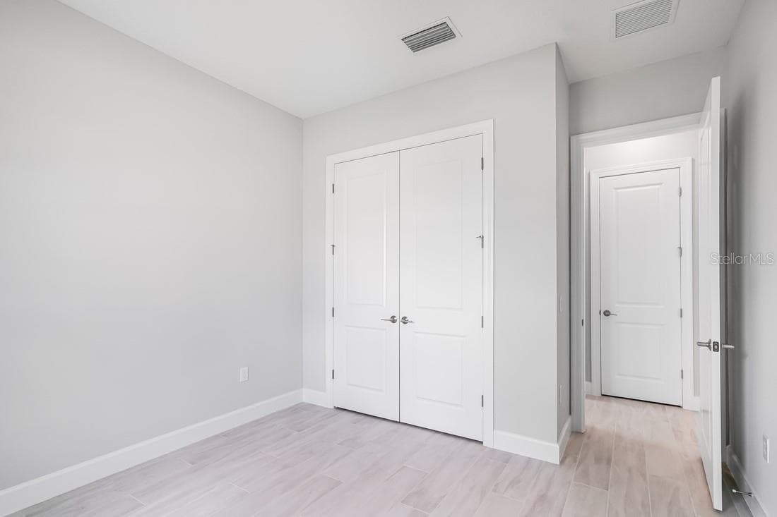 5652 NEVIS TERRACE — photo 18 of 36