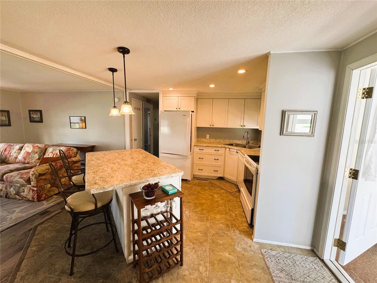 102 TANGELO COVE — photo 23 of 53