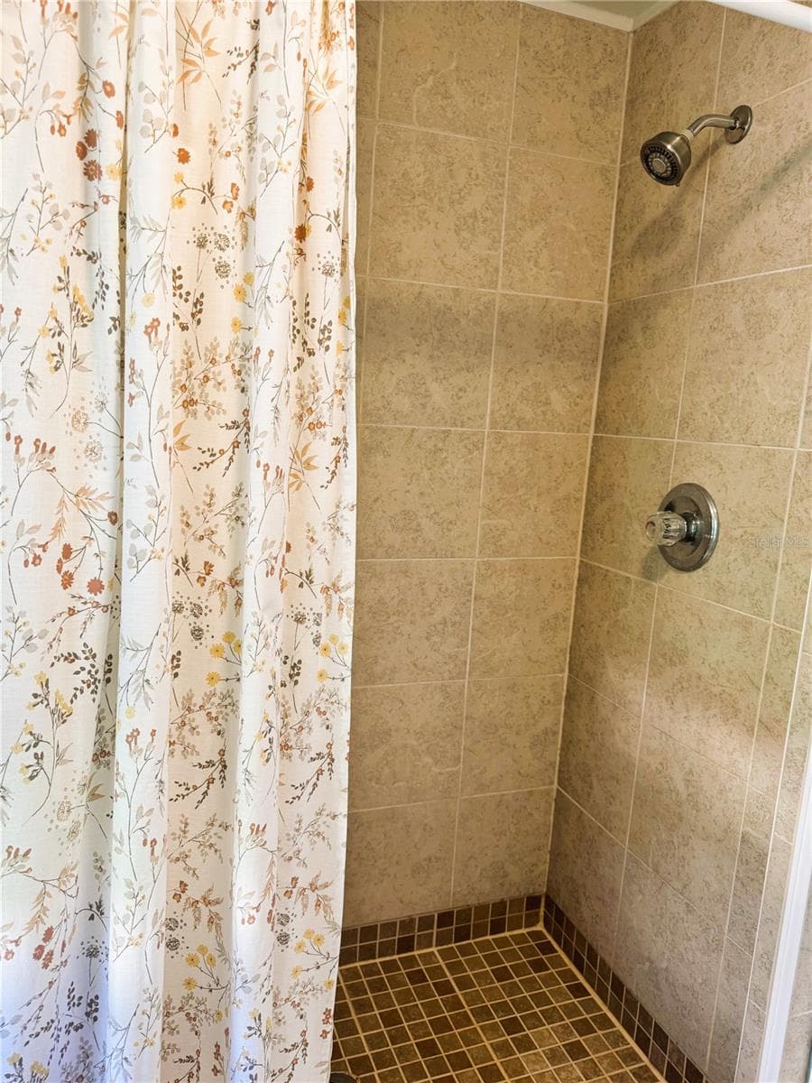 102 TANGELO COVE — photo 45 of 53