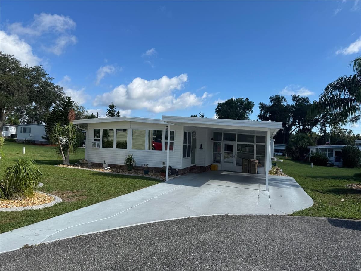 102 TANGELO COVE — photo 3 of 53